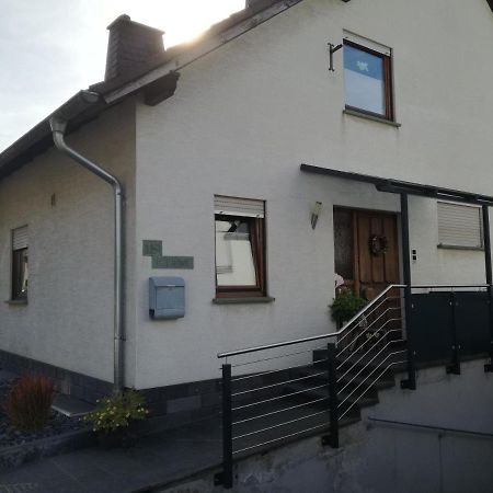 Ferienwohnung Edi Fischer Oberfell Exteriör bild