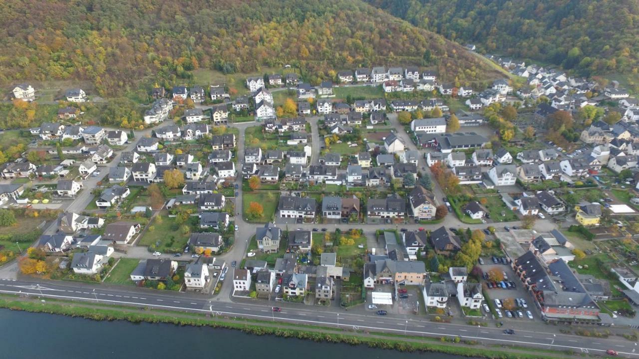 Ferienwohnung Edi Fischer Oberfell Exteriör bild
